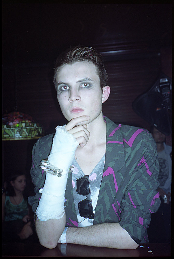 02.jpg